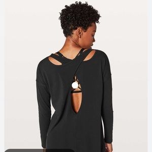 EUC lululemon back into it long sleeve in black